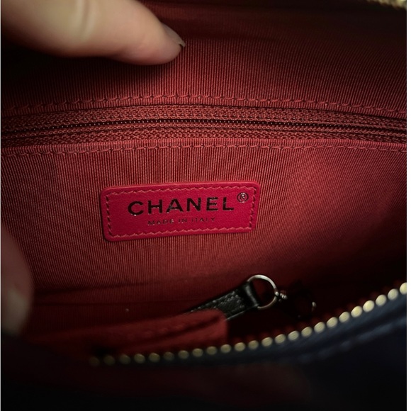 Chanel Gabrielle hobo bag small navy - Picture 5 of 7